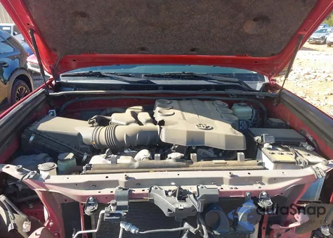 2021 Toyota 4Runner Trd Off Road Premium from USA, damaged, VIN JTERU5JR0M5871202